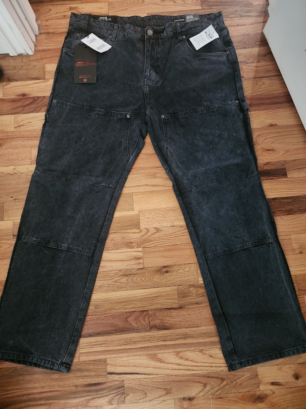 Relaxed Black Men's Jeans - Durable Workwear Style